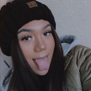 Meet your Posher, Adrianna